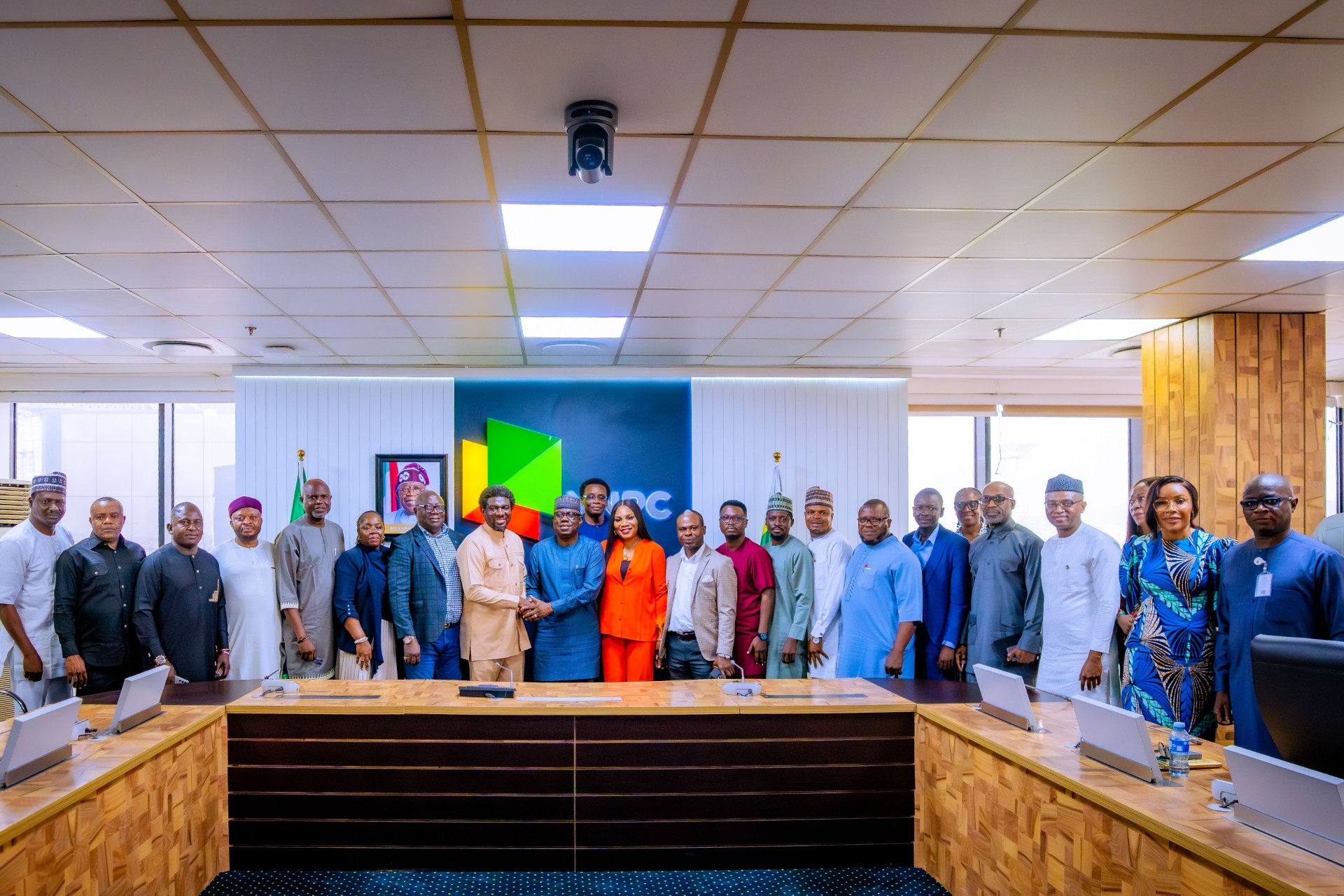 NNPCL GCEO Bayo Ojulari flanked by national body of the Petroleum & Natural Gas Senior Staff Association of Nigeria (PENGASSAN) at the NNPC Towers in Abuja on Thursday.