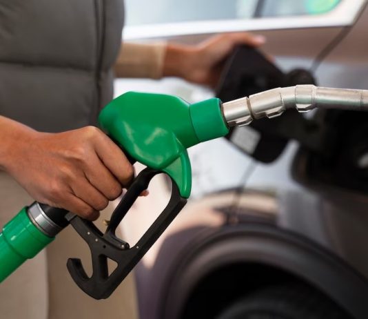 Outrage as petrol price remains high in Nigeria