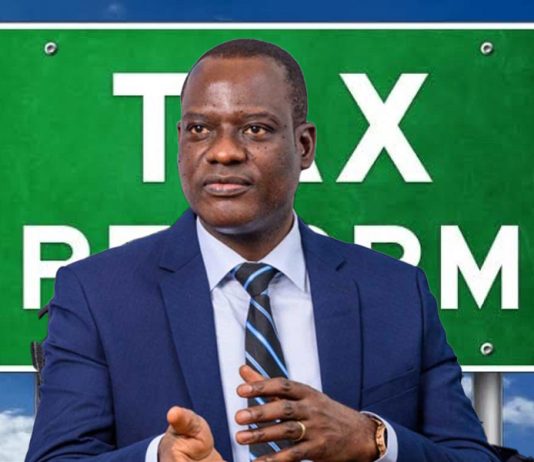 BREAKING: Tinubu sacks Wale Edun, appoints Taiwo Oyedele as Finance Minister