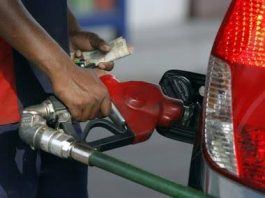 Nigerian Filling Stations reduce fuel price