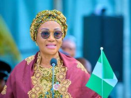 Akara sellers: ‘They appreciate, we’re not intimidated’- Remi Tinubu breaks silence
